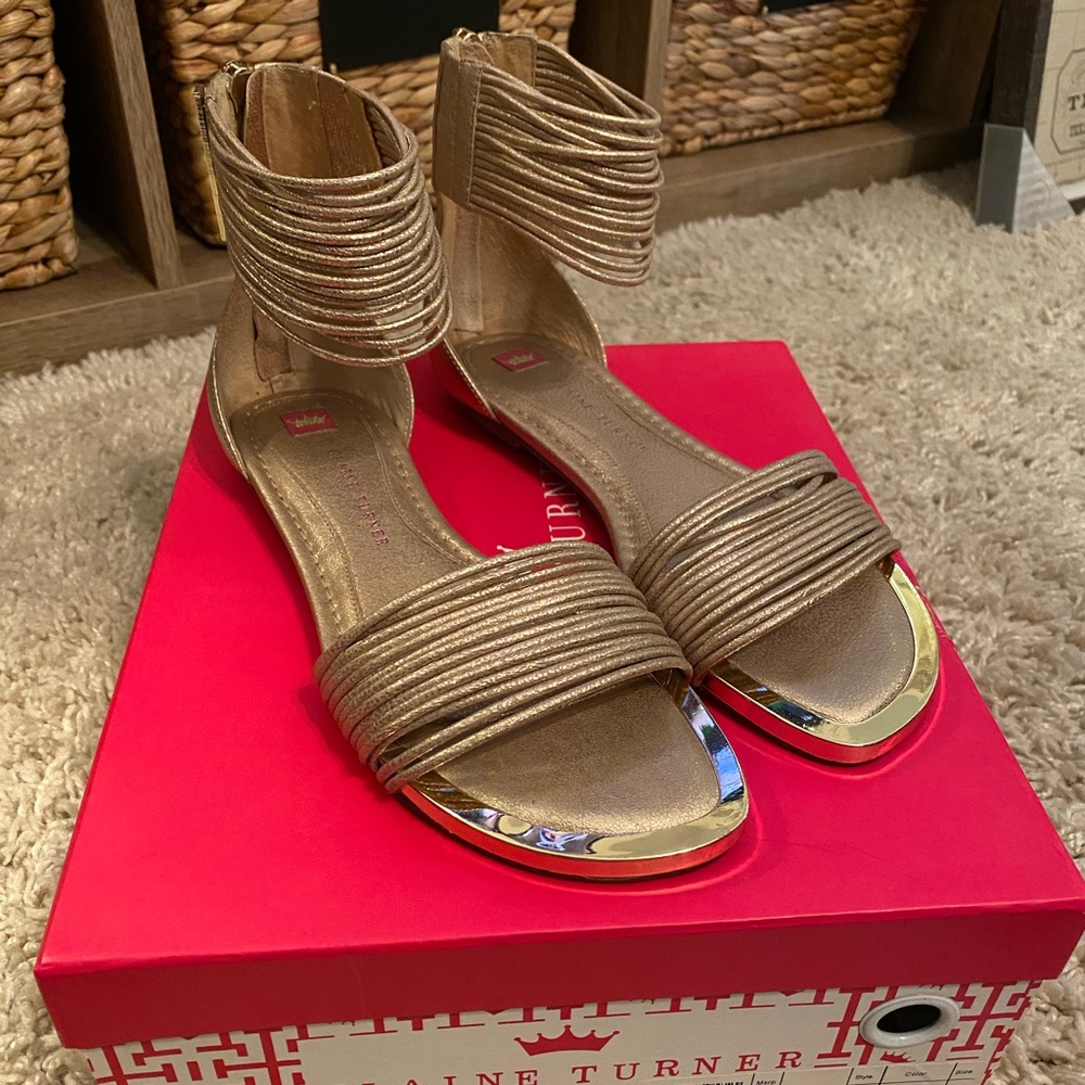 Elaine Turner Natasha flats